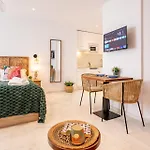 Isg Apartments La Florida